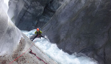 Taiwan: The Sanzhan South Gorge Ascent